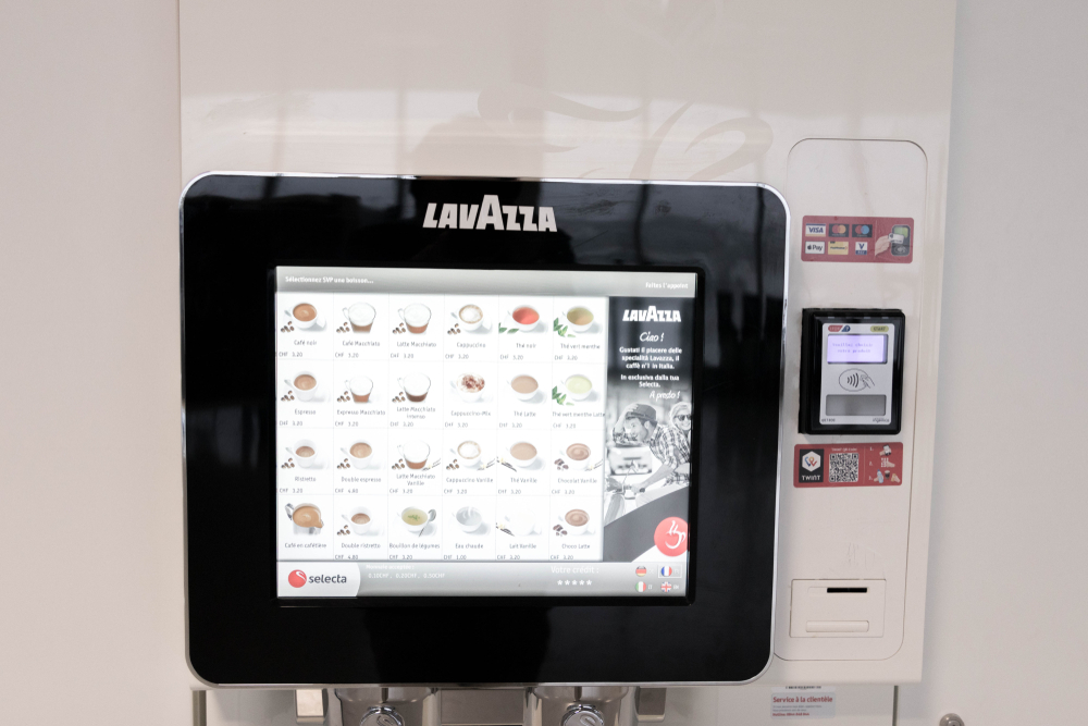 Kaffeevollautomat mit Display